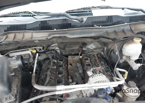 2010 Dodge Ram 1500 Slt/Sport/Trx z USA, uszkodzony, nr VIN 1D7RB1CT5AS250004